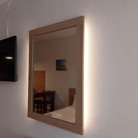 Papadatos * 아르고스톨리온