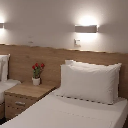 Papadatos 아파트 아르고스톨리온